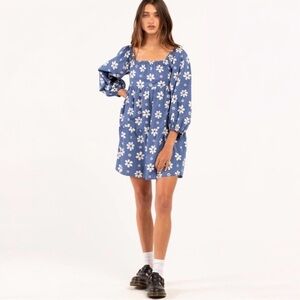 Billabong Floral Puff Sleeve Mini Dress Size Medium Small  Blue White